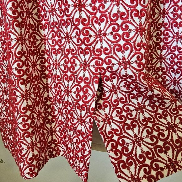 EUC BEAUTIFUL TALBOTS RED EMBROIDERED SHIFT DRESS SIZE 12 - Picture 11 of 15